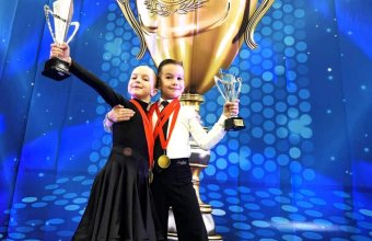 «Я счастлив, когда дочь побеждает»: юная пара из Саратова триумфально выступила на Кубке «Динамо»–2026