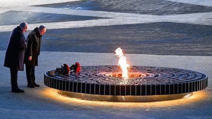 Путин и Лукашенко открыли Гатчинский мемориал жертвам нацизма