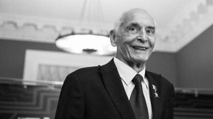 Ушел от нас Василий Лановой – рыцарь вахтанговской сцены
