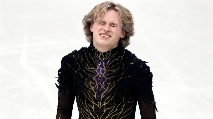 Эмоциональный срыв «Бога четверных». Илья Малинин не выдержал давления Олимпиады