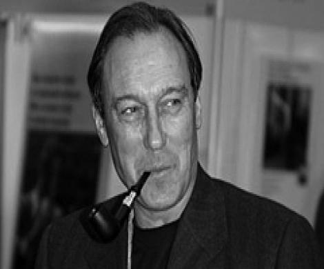 Олег Янковский: «Я чувствую себя хорошо и хочу вернуться на сцену!» Олег Янковский: «Я чувствую себя хорошо и хочу вернуться на сцену!»