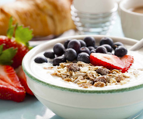 5 изменений, которые нужно внести в завтрак, чтобы избавиться от запоров