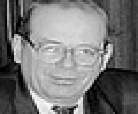 Григорий Машковцев, директор ВНИИ минерального сырья: "Оставшись без ресурсов, Урал попал в состояние стагнации" Григорий Машковцев, директор ВНИИ минерального сырья: "Оставшись без ресурсов, Урал попал в состояние стагнации"