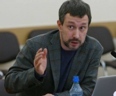 Чеснаков пошел по сценарию Матвиенко Чеснаков пошел по сценарию Матвиенко