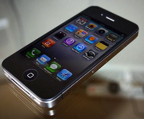 Apple сдала клиентов Apple сдала клиентов