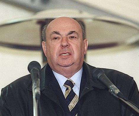 Ресин вышел из тумана Ресин вышел из тумана