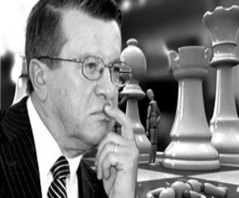 Президент проводит Зубкова в ферзи Президент проводит Зубкова в ферзи