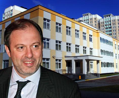 Наши выгоняют Митволя из детсада Наши выгоняют Митволя из детсада