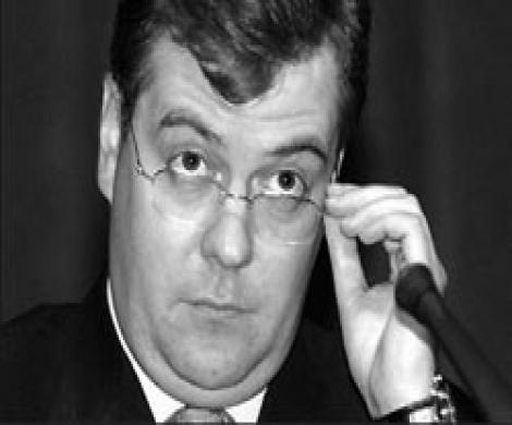 Госзаказ достается монополистам Госзаказ достается монополистам