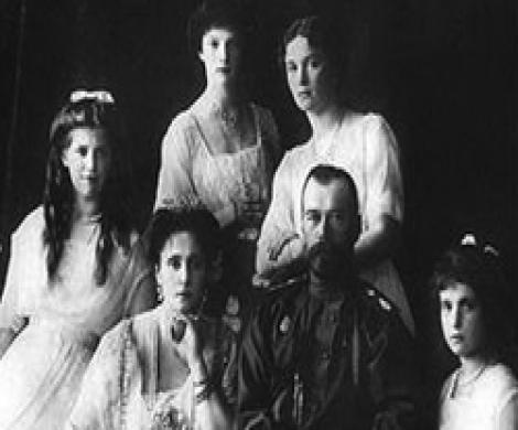 «Царский венец» оказался в Храме Христа Спасителя «Царский венец» оказался в Храме Христа Спасителя