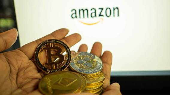 Amazon ищет эксперта по цифровым валютам и блокчейну, сигнализируя о растущем интересе к криптовалютам