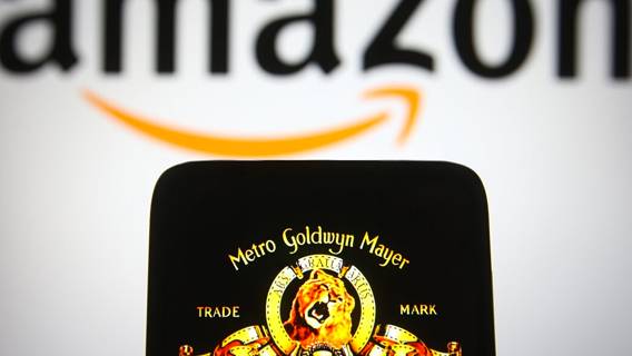 Amazon приближается к сделке по приобретению голливудской студии MGM