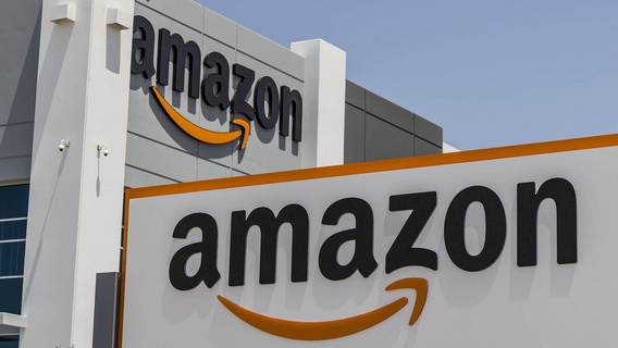 Amazon сократила сотни сотрудников в подразделении Alexa