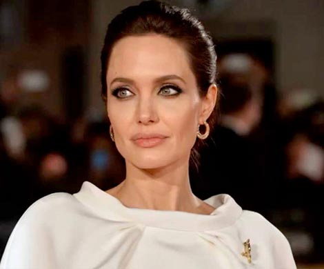 Анджелина Джоли перебертся в Лондон и будет работать в ООН