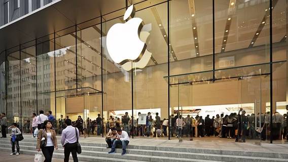 Apple улучшит условия труда для сотрудников розничных магазинов из-за давления профсоюза