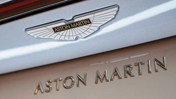 Aston Martin снизил прогноз по годовой прибыли на фоне роста убытков