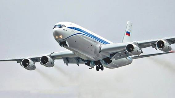 Авиалайнер Ил-96-400М взмыл в небо. Первый полет выполнен успешно