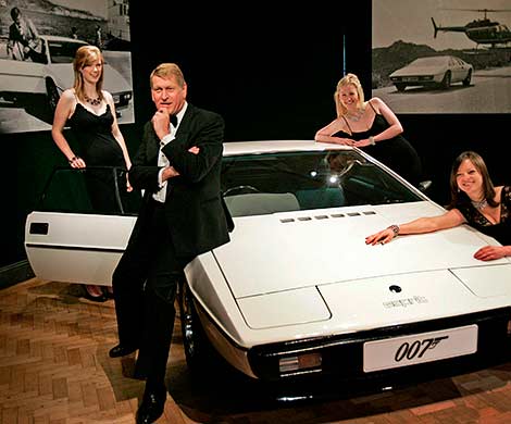 Автомобиль-субмарину агента 007 продадут с аукциона Автомобиль-субмарину агента 007 продадут с аукциона