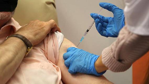 Байден ожидает, что у США будет достаточное количество вакцин для взрослого населения к концу мая