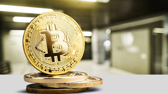 Биткойн впервые достиг отметки в 40 000 долларов Биткойн впервые достиг отметки в 40 000 долларов