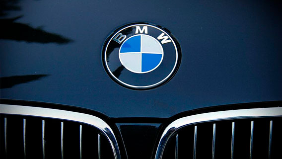 BMW не откажется от ДВС еще 30 лет BMW не откажется от ДВС еще 30 лет