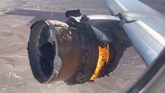 Boeing приостановил полеты лайнеров 777 после аварии с двигателем во время рейса United Airlines