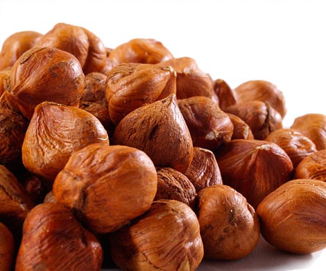 Британские медики советуют заменить лекарства лесными орехами