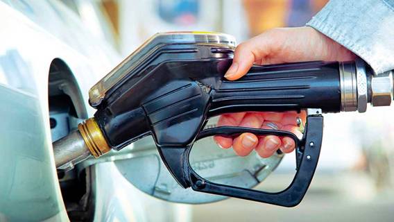 Цены на бензин в США обновили рекорд из-за проблем с поставками