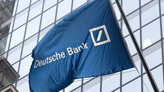 Частный банкир Трампа увольняется из Deutsche Bank Частный банкир Трампа увольняется из Deutsche Bank