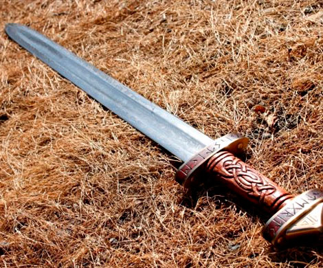 Датские ученые выяснили, что викинги носили мечи для красоты‍