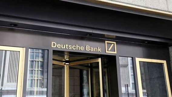 Deutsche Bank расследует покупку недвижимости банкиром Трампа