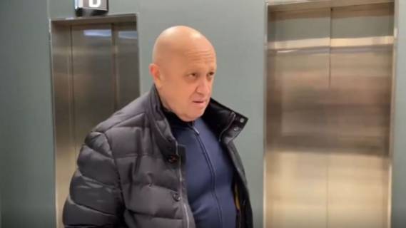 Дом в Геленджике, комбинат питания и участок на Рублевке – продолжается продажа активов Евгения Пригожина Дом в Геленджике, комбинат питания и участок на Рублевке – продолжается продажа активов Евгения Пригожина