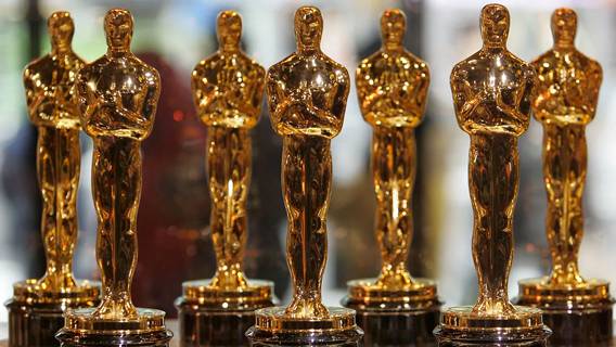 Дональд Трамп раскритиковал Киноакадемию за низкие рейтинги «Оскара»: «Не будьте такими политкорректными и скучными» Дональд Трамп раскритиковал Киноакадемию за низкие рейтинги «Оскара»: «Не будьте такими политкорректными и скучными»