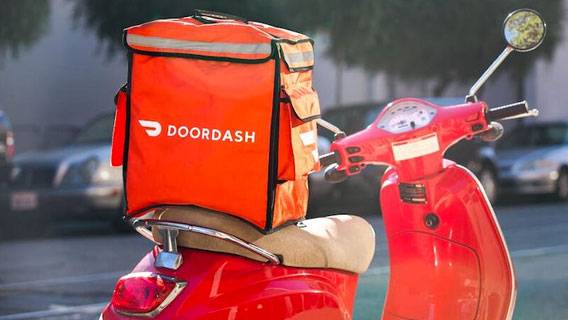DoorDash повысила цену на акции на фоне интереса инвесторов к IPO