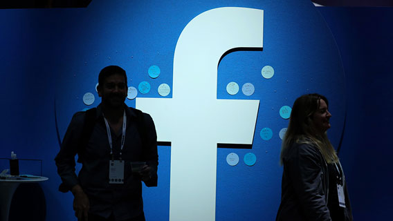 Facebook вводит новые правила внутреннего общения сотрудников Facebook вводит новые правила внутреннего общения сотрудников