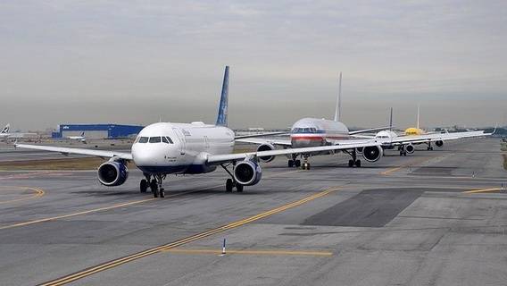 Федеральное управление гражданской авиации США пытается уменьшить перегруженность аэропортов Нью-Йорка