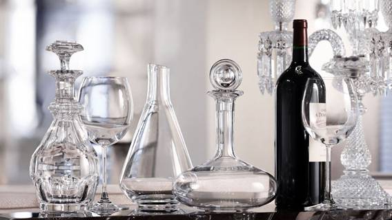 Французский производитель хрусталя Baccarat теперь находится под контролем нескольких международных фондов Французский производитель хрусталя Baccarat теперь находится под контролем нескольких международных фондов