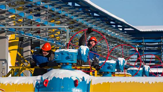 Газпром собирается заключить крупную сделку с Китаем в условиях санкций против России