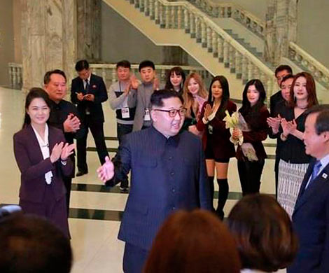 Глава КНДР посетил концерт музыкантов из Южной Кореи