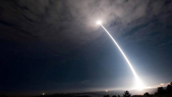 Глава Стратегического командования США предупредил, что Америка отстает от Китая и России в модернизации ядерного оружия