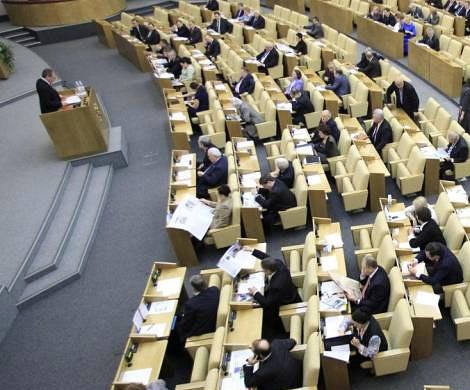 Госдуму покинет ряд известных парламентариев Госдуму покинет ряд известных парламентариев