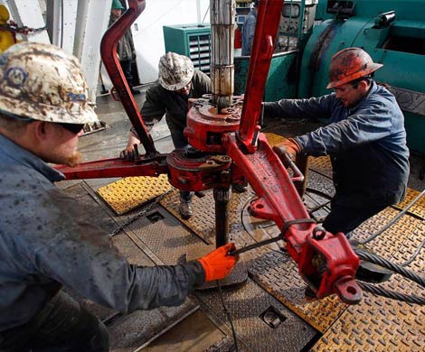 Господдержка нефтяников будет зависеть от их готовности использовать российское оборудование Господдержка нефтяников будет зависеть от их готовности использовать российское оборудование