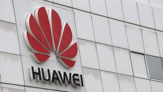 Huawei заменила тысячи деталей в своих продуктах, попавших под санкции США