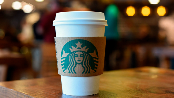 Инвестор Starbucks продал свою долю сети на фоне вспышки коронавируса