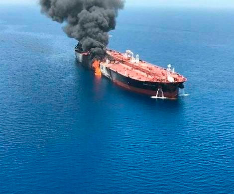 Иран отвергает обвинение со стороны США в нападении на нефтяные танкеры