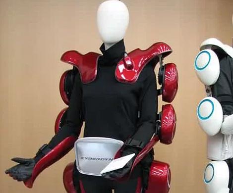 Киборг-костюмы были включены в страховку в Японии