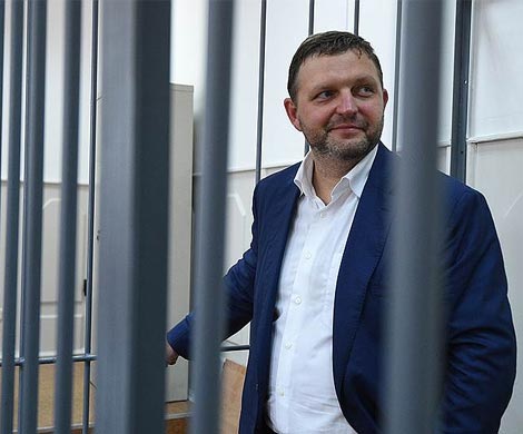 Кировские единороссы не захотели выражать Белых недоверие Кировские единороссы не захотели выражать Белых недоверие