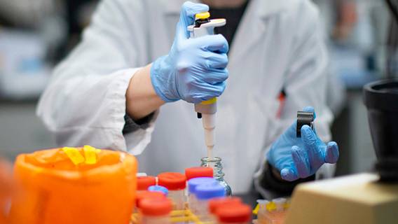 Китай призвал ВОЗ провести расследование в американских биолабораториях