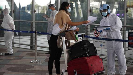 Китай заявил, что будет ограничивать выезд граждан за границу
