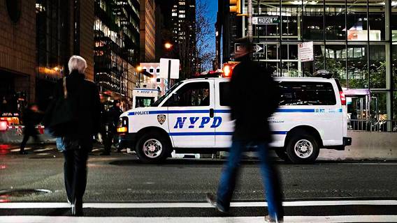 Количество тяжких преступлений в Нью-Йорке выросло на 22%, несмотря на снижение числа перестрелок